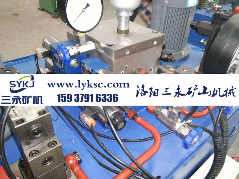 TE136  Һ��վ.jpg