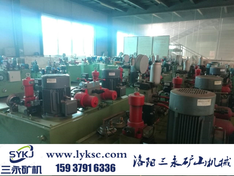 三永礦機(jī)液壓站.jpg