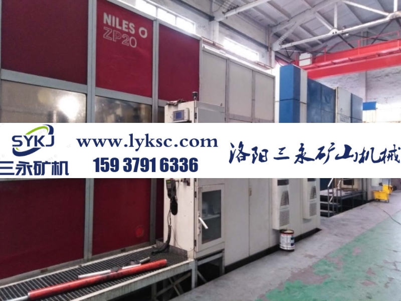 三永礦機(jī)磨齒機(jī).jpg